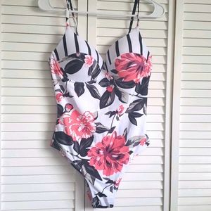 NWT Cupshe 1 Piece Swimsuit